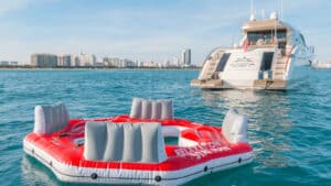 75' Lazzara LSX Exterior Stern