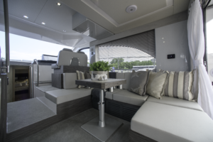 Sessa F48 INT_VAZ6414